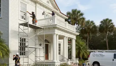 Bradenton, FL painting contractors providing professional residential and commercial painting services